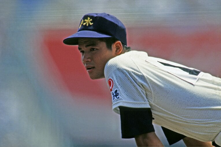 沖縄水産時代の上原晃。当時から160kmとメジャーリーグを最大の目標としていた　©AFLO