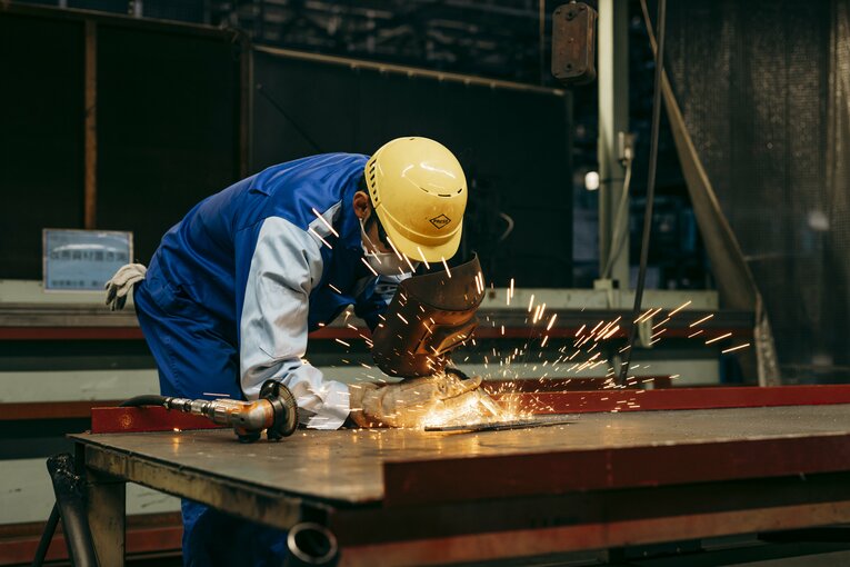 阿部の仕事風景　©︎Kiichi Matsumoto