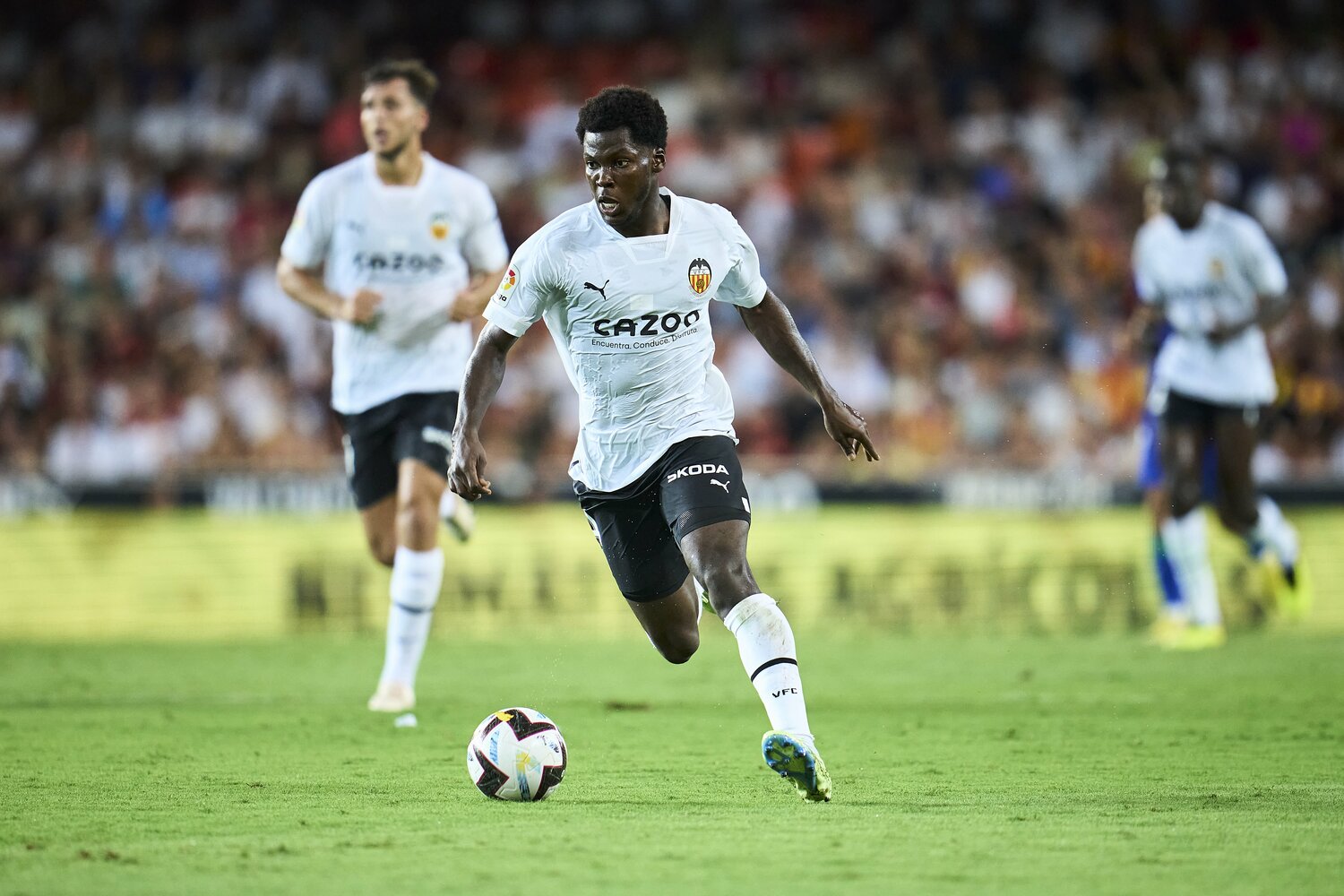 昨シーズン、リーガで29試合に出場しているMFユヌス・ムサ（バレンシア、19歳）。やはり負傷のため9月の代表ウィークは不参加だった　©Getty Images