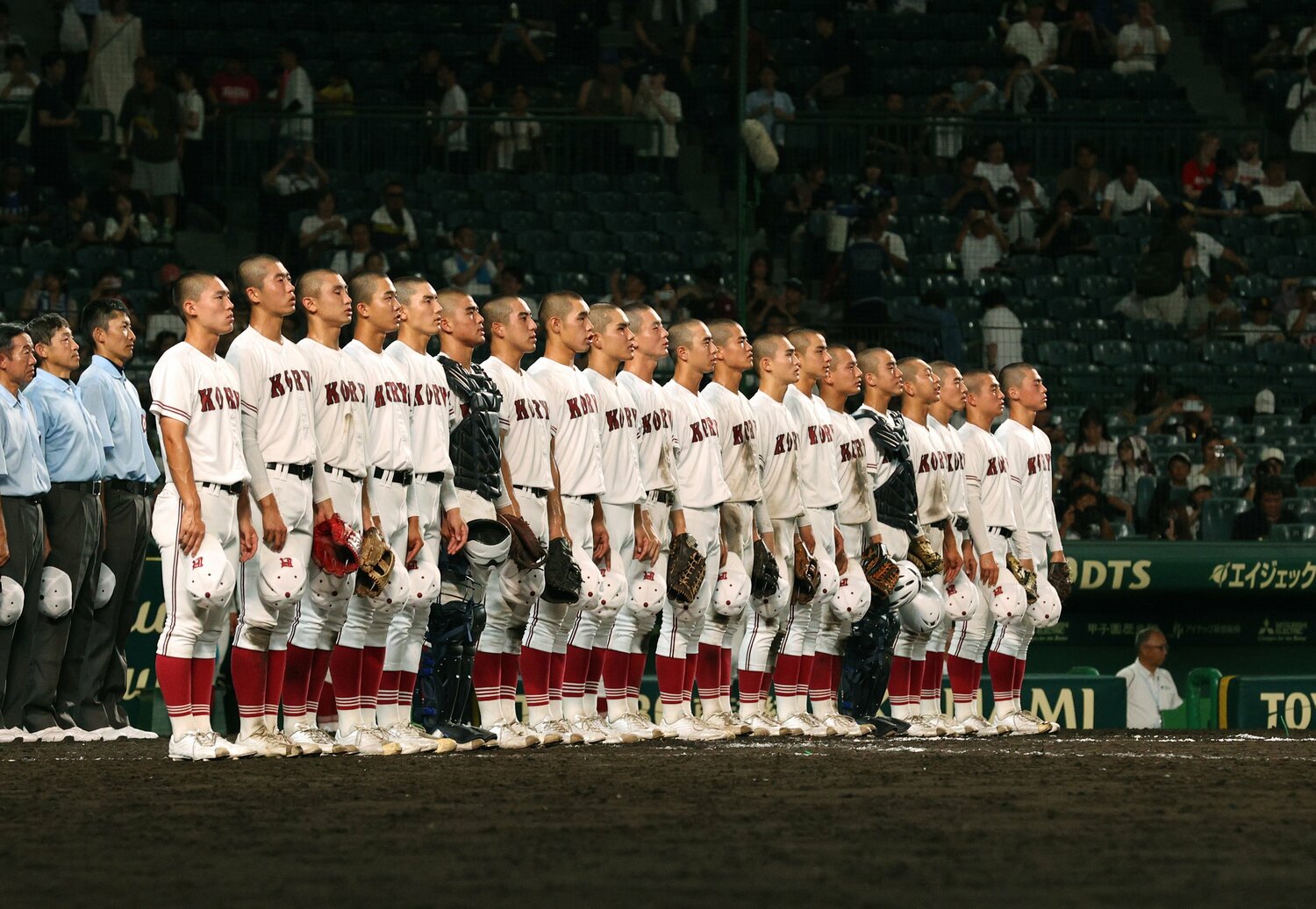 旭川志峯との初戦に3-1で勝利していた広陵ナイン　©JIJI PRESS