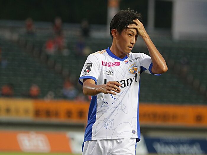 J1勢が目を光らせるJ2の若い才能。長崎の毎熊から山口の17歳FWまで。<Number Web> photograph by J.LEAGUE