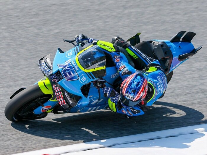 「転倒で学べることはない」“バイクIQ”に自信を持つ小椋藍が、過去になかった多くの転倒で直面している世界最高峰の壁＜Number Web＞ photograph by Satoshi Endo