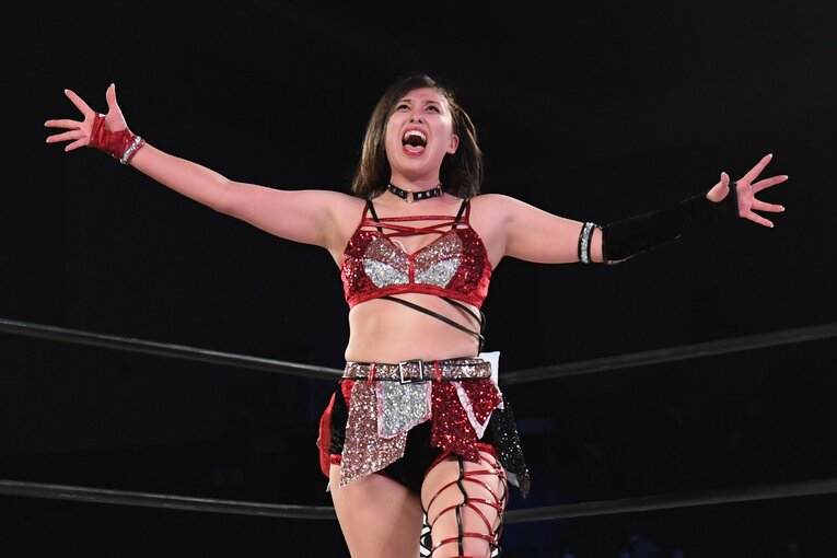 リング上で絶叫するひめか