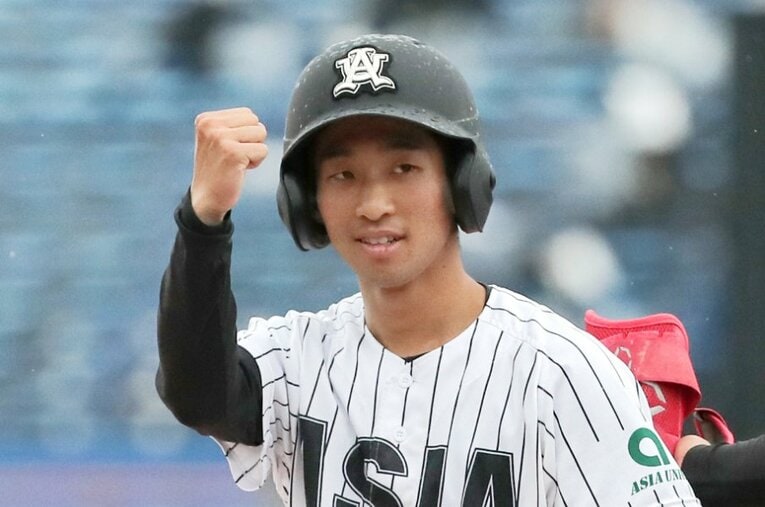 ドラフト6位で中日に入団する田中。難病を克服しプロでの活躍を目指す ／ photograph by JIJI PRESS