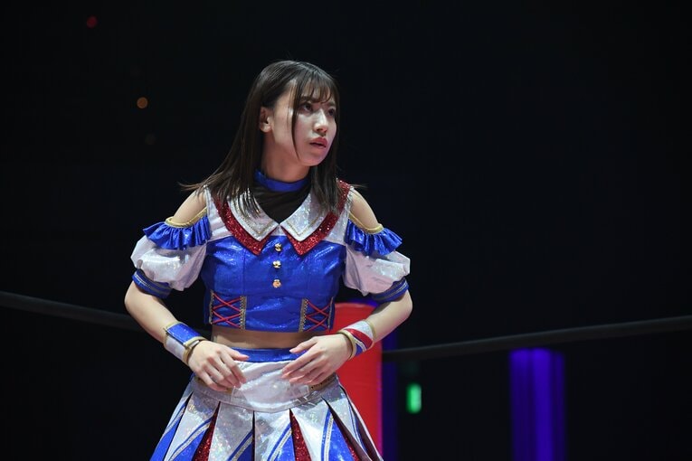 真剣な表情の荒井優希