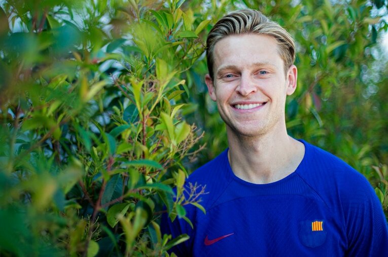 バルセロナでインタビューに応じたフレンキー・デヨング（27歳）。2019年1月にアヤックスからバルセロナに移籍した ／ photograph by Daisuke Nakashima