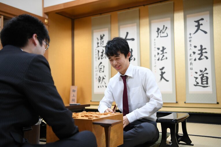 デビュー直後から連勝を飾っていた頃の藤井竜王（2017年5月） ©Kyodo News
