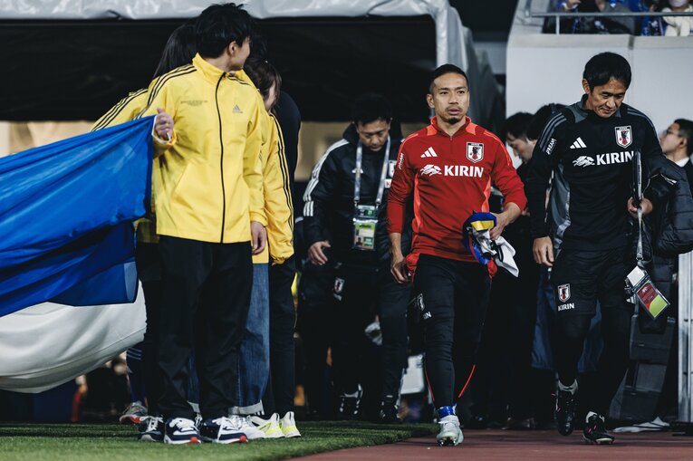 5度目のW杯出場を目指す37歳の長友佑都。3月には1年3カ月ぶりの代表復帰を果たした　©Kiichi Matsumoto/JMPA