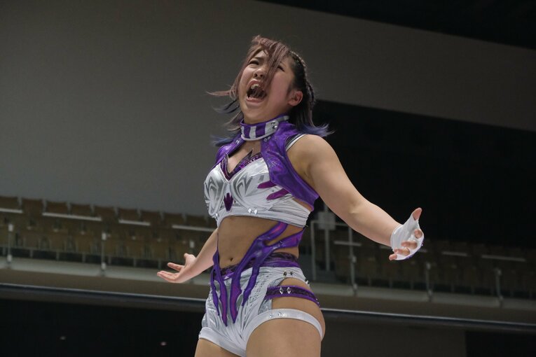 「年間ベストバウトだ！」スターダム地方大会に海外も熱狂…キッドvs.AZM、ハイスピードの“黄金カード”はいかに生まれたか？(33)