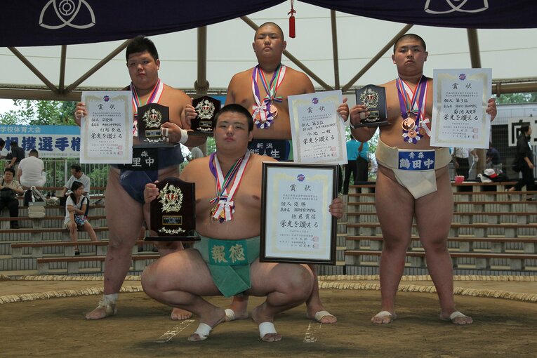2011年、全国中学生相撲選手権大会で中学生横綱になった貴景勝　©AFLO