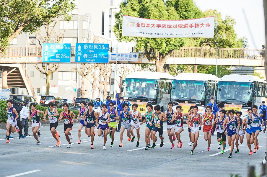 箱根駅伝を制するのは? “4強” 駒澤、東海、青学、明治「優勝へのそれぞれの条件」<Number Web> photograph by Yuki Suenaga