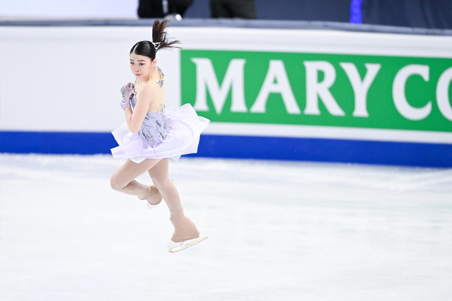 今年3月の世界選手権FPで演技を行う紀平