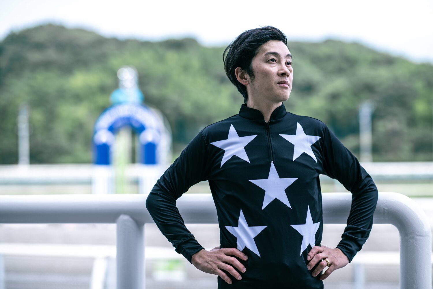 夫の宮川実騎手　©Takuya Sugiyama