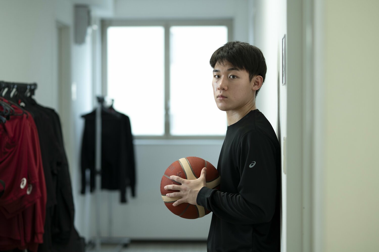 今季から川崎ブレイブサンダースに加入した岡田。スペインでは17歳でプロデビューを果たした　©︎Tadashi Hosoda