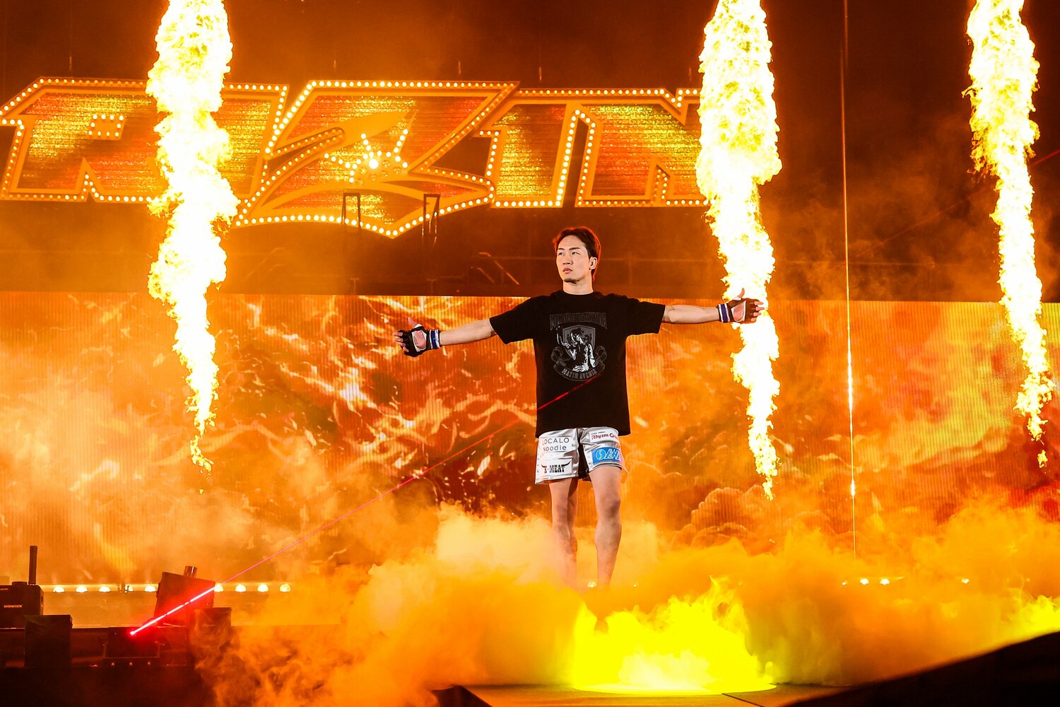 入場する朝倉未来。2025年12月31日、さいたまスーパーアリーナ　©Susumu Nagao