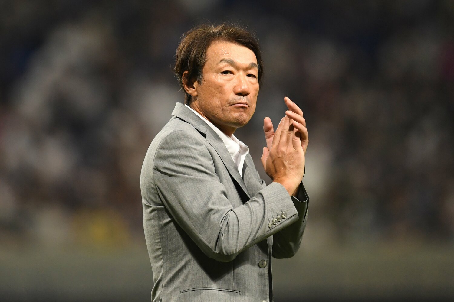 片野坂知宏前監督。大分を躍進させた手腕から期待は大きかったが、怪我人の続出もありチームは低迷した