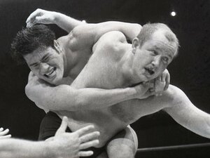 「猪木と馬場が、自信を与えてくれた」愛された外国人レスラー（享年85）が生前に語った“日本への感謝”…ドリー・ファンク・ジュニアとアントニオ猪木の名勝負