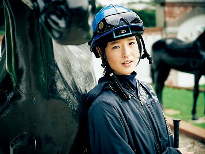 藤田菜七子が語っていたGIの願望。「いつか乗せていただけるように」<Number Web> photograph by Shin Suzuki