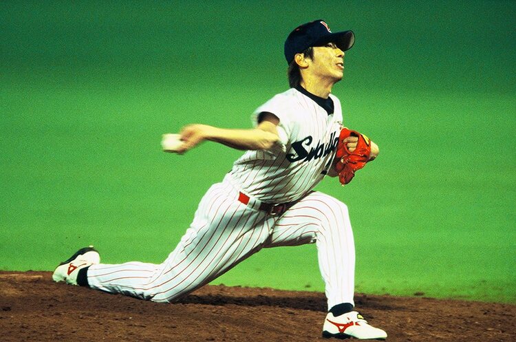 よっくんさま専用【希少】2001年　プロ野球　日本シリーズ　ヤクルト　近鉄　球 よっくんさま専用【希少】2001年 プロ野球 日本シリーズ