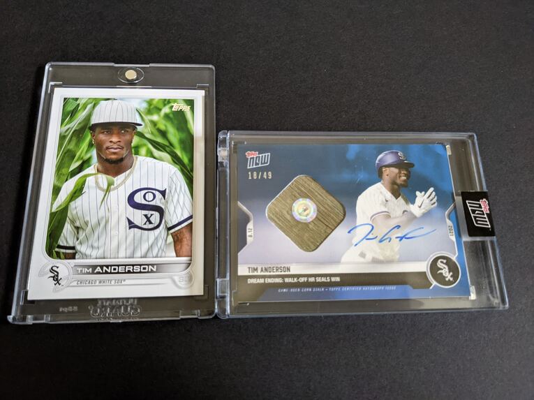 2021年フィールド・オブ・ドリームスゲームで試合を決めたティム・アンダーソンのカードはトウモロコシの茎付き　©Aki