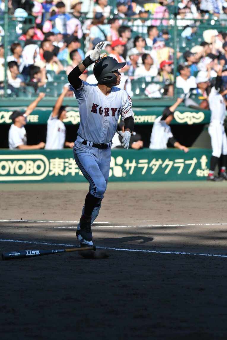 広陵時代の中村奨成（2017年ドラ1）　©Hideki Sugiyama