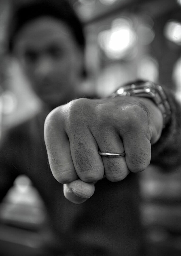 “神の左”と称された山中慎介の左ストレート　©Takuya Sugiyama