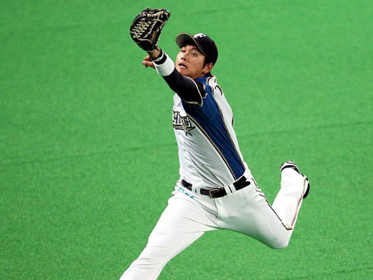 糸井と田中の穴は大谷翔平が埋める 日本球界の常識を覆す日ハムの挑戦 プロ野球 Number Web ナンバー