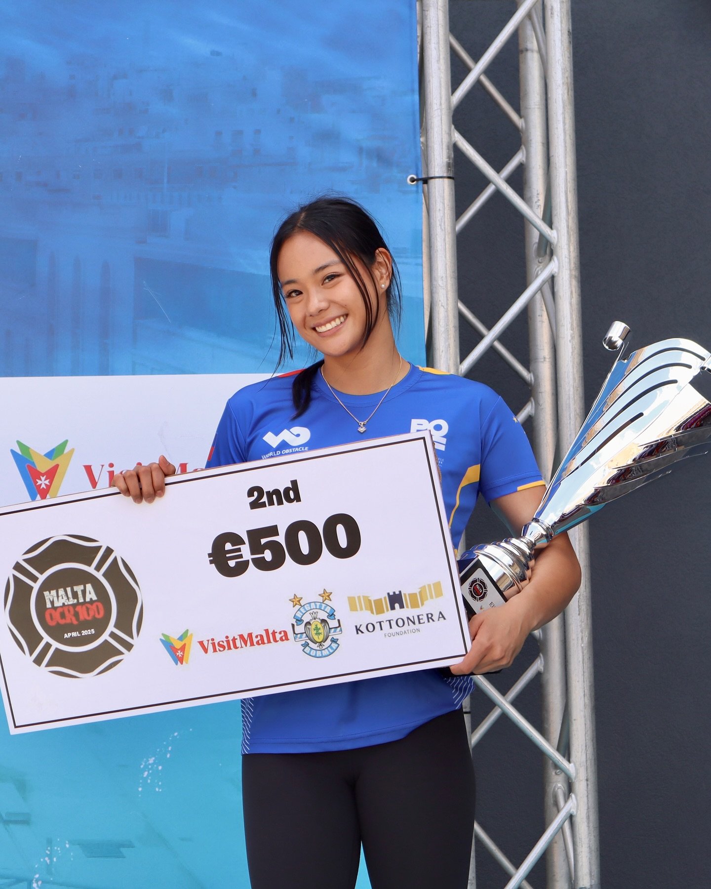 『VOGUE』誌のモデルにも起用されたフィリピンの人気オブスタクル選手であるカイゼン／カイゼン選手のFacebookより引用