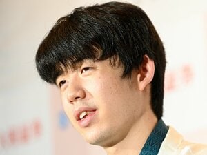 《藤井聡太八冠》「息長く活躍できるように」と語る21歳に…羽生善治53歳「更なる高みを」、師匠・杉本昌隆54歳「全冠制覇もゴールでは」