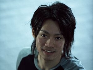 秘蔵写真！若き日の高橋大輔──過去の名演技と煌めく表情（37枚）。