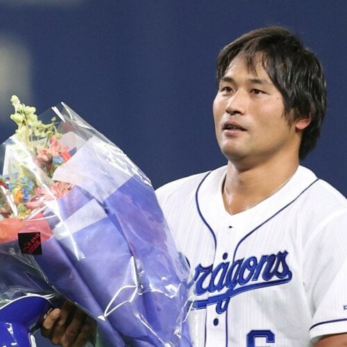 中日D平田良介のヘルメット 中日・平田がサイクル安打達成！シーズン4