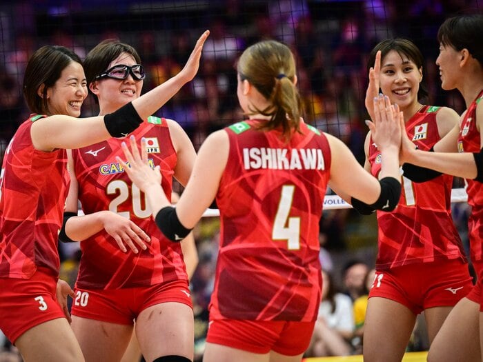 「ジャッポーネ感動した、名勝負だ！」日本女子バレー銀メダルをイタリア実況アナ絶賛「一番驚かされたのは古賀紗理那や石川真佑ではなく…」＜Number Web＞ photograph by Volleyball World