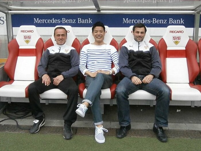 夢はブンデスリーガ初の日本人監督。“新たなモウリーニョ”河岸貴とは？＜Number Web＞ photograph by Kosuke Endo