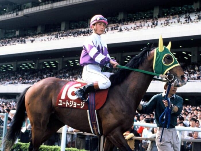 「あれだけ好かれた騎手はどこにもいなかった」24歳で死去“オグリにも乗った若手のホープ”岡潤一郎を覚えているか？ 盟友が語る「最後のレース」＜Number Web＞ photograph by Naoya Sanuki