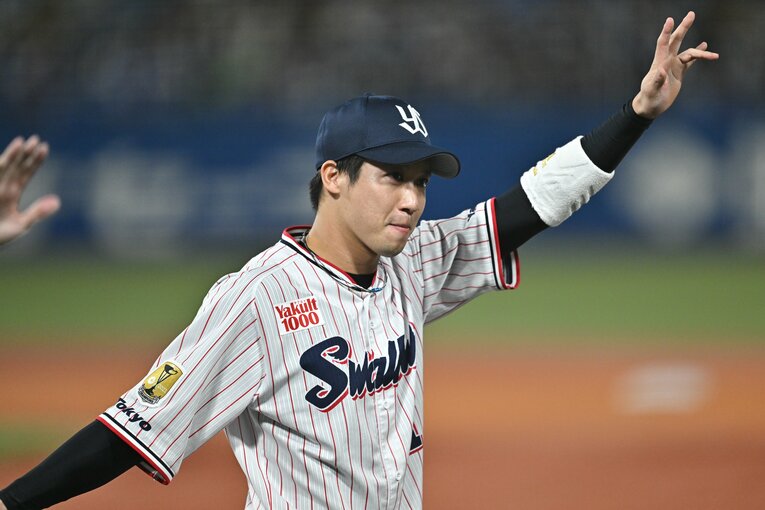 今シーズンは苦しんだ山田哲人もこの晴れやかな表情　©Hideki Sugiyama