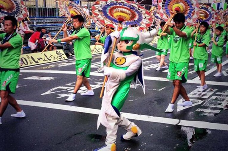 バク宙もスキーもこなすマスコット。J3鳥取ガイナマンの本音訊いてみた。(5)