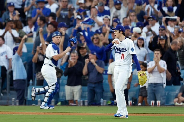 佐々木はフィリーズとの第4戦で3回パーフェクトの好救援を見せた　©Getty Images