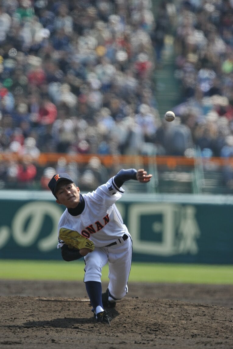 島袋洋奨の投球フォーム（4枚目／全7枚）©Hideki Sugiyama