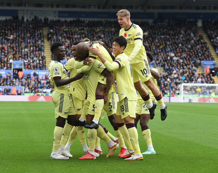 レスター戦を勝利して喜ぶアーセナルの面々　©Getty Images