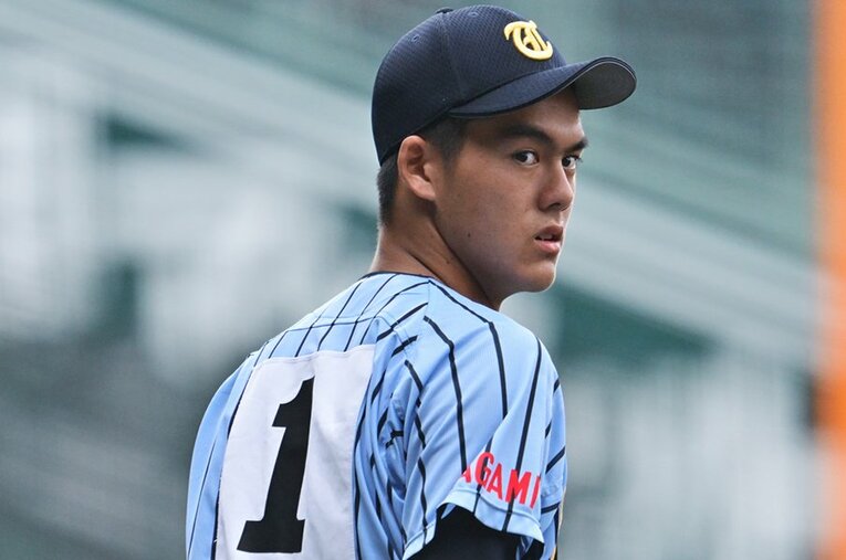 東海大相模の198cmエース藤田琉生。ベスト8で甲子園を去ったがスカウトも原俊介監督も認める潜在能力の一端を見せた ／ photograph by Hideki Sugiyama