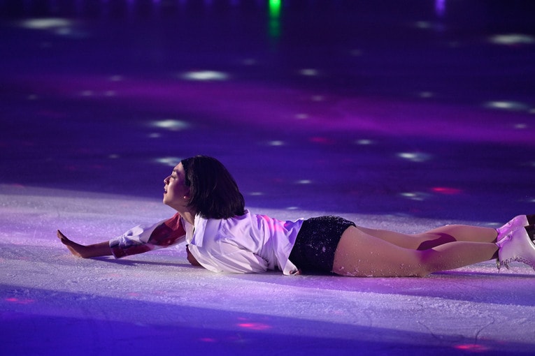 フレンズオンアイス　©Asami Enomoto