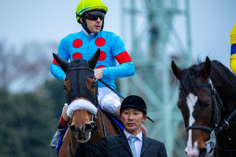 2019年有馬記念でのアーモンドアイとルメール　(C)Takuya Sugiyama