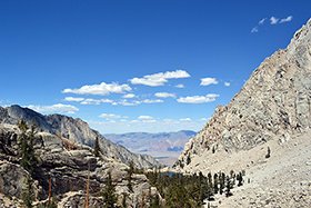 車中で思い出したオーウェンズ・バレー。 