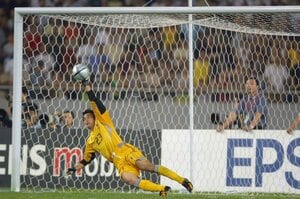 【前編を読む】「川口能活」がトレンド入り…17年前の同じ日、28歳GK川口が“神”になった夜「ヨルダン戦PK、俊輔×三都主×からの大逆転」