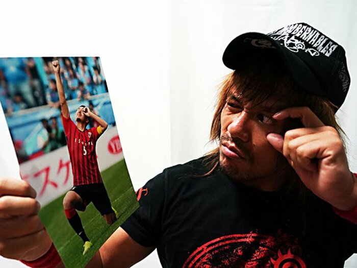 リング内外で何かと話題の内藤哲也。「2冠」という公約への厳しい道程。<Number Web> photograph by Essei Hara