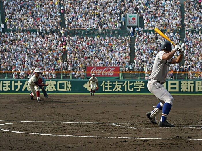 甲子園、高野連は悪者なのか。米・高校野球事情を調べてみると……。＜Number Web＞ photograph by Hideki Sugiyama