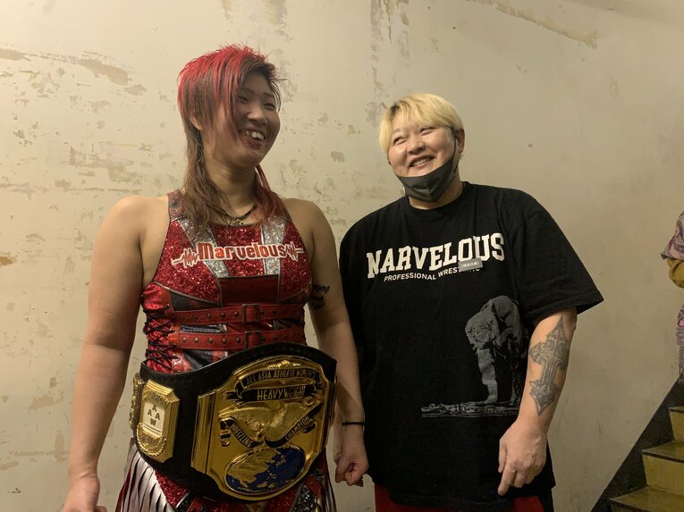 長与千種と彩羽匠