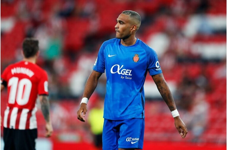 久保建英を間近で撮って気づいた《試合前ルーティンとファールを受けた後のクセ》 韓国の至宝イ・ガンインとの共存はどうなる？(25)