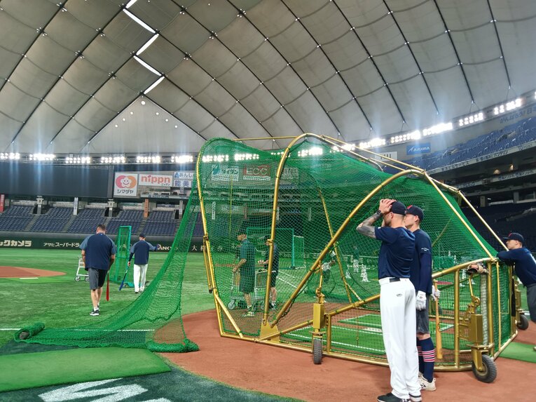 3月8日、東京ドームに足を踏み入れたチェコ代表選手たち ©Shoko Mizutsugi