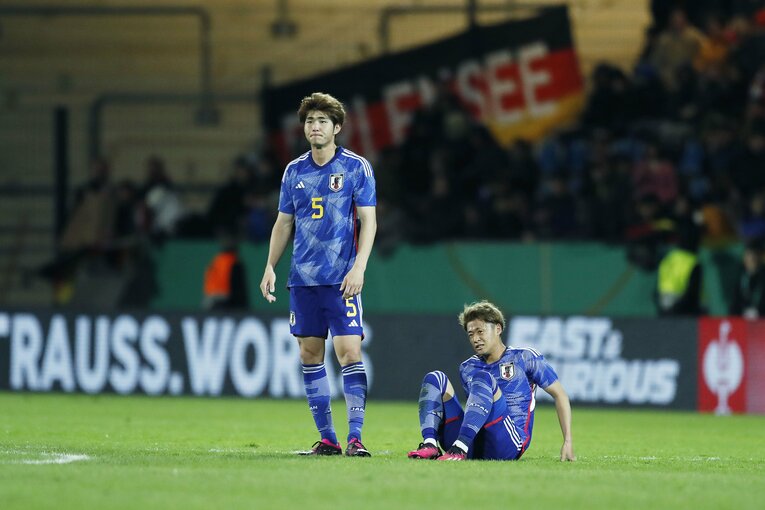 「CLやELに出ているドイツ有望株のフィジカルに負けず…」パリ世代日本代表を撮って感じた“肉体とハートの充実ぶり”(61)